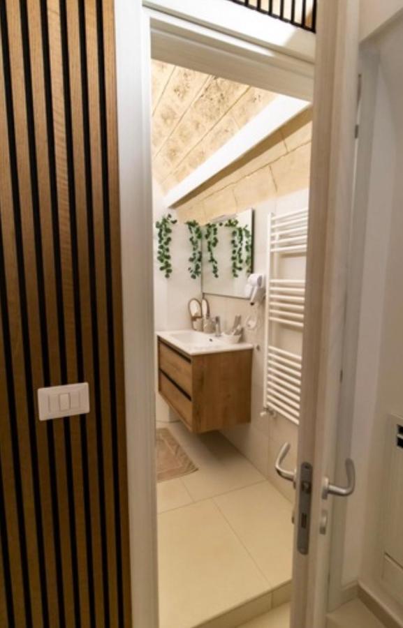 Lc Luxury Apartment Bari Exterior photo